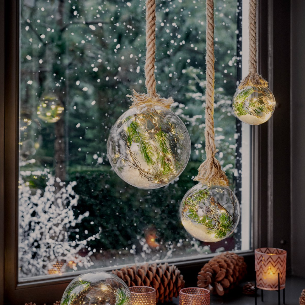 Verlichte Kerstbal Micro LED Glas aan Touw ø 20